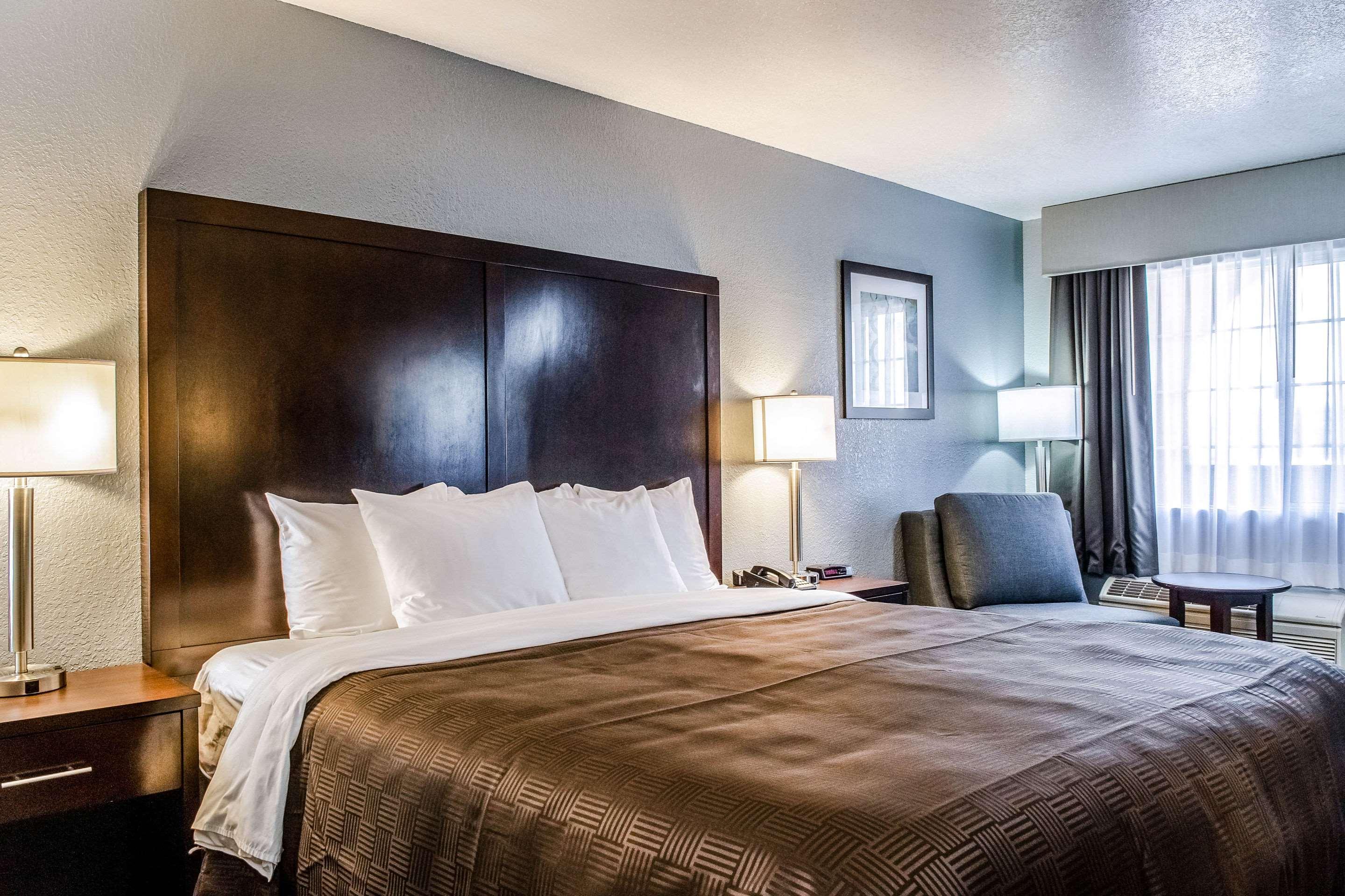 Clarion Hotel By Humboldt Bay Eureka Buitenkant foto