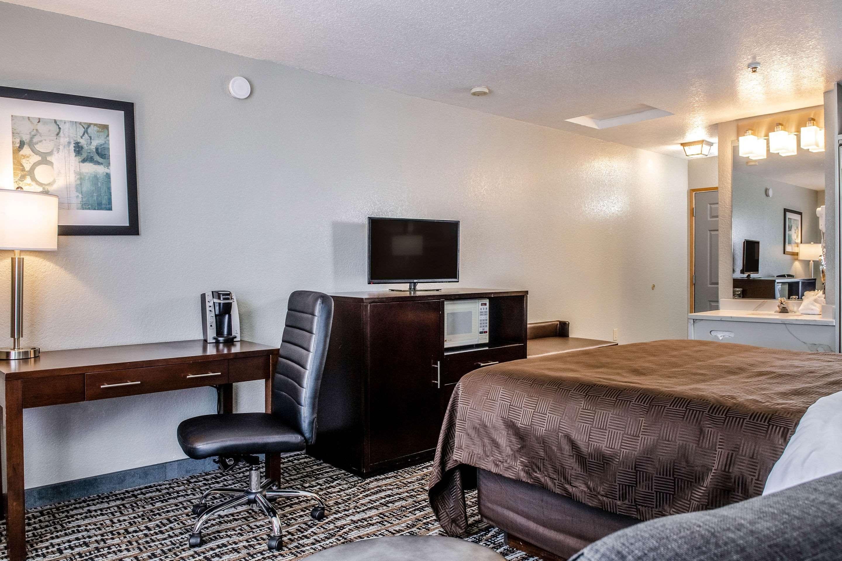 Clarion Hotel By Humboldt Bay Eureka Buitenkant foto