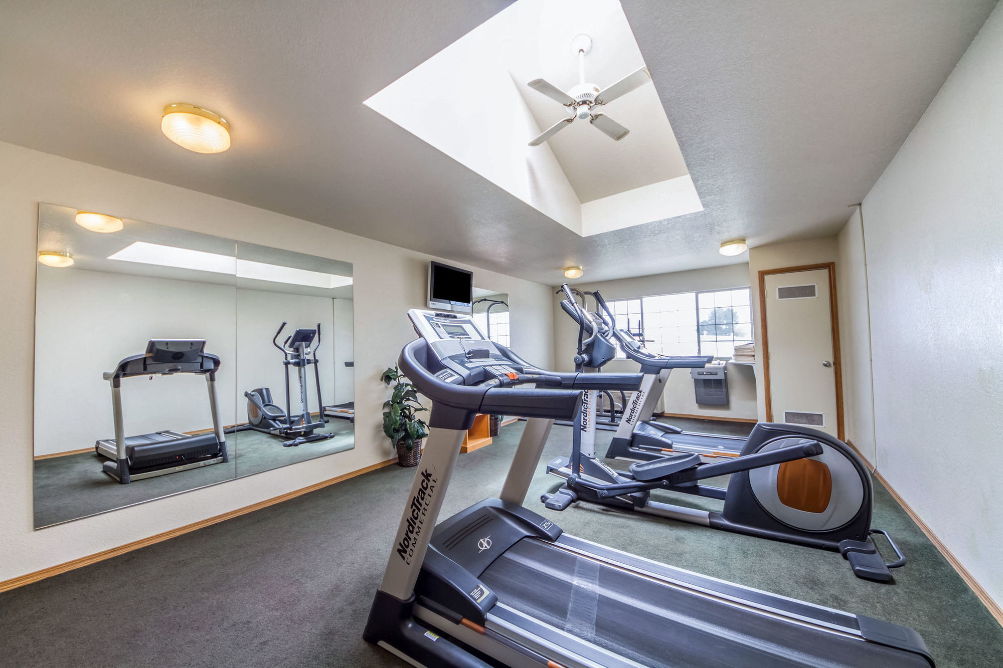 Clarion Hotel By Humboldt Bay Eureka Faciliteiten foto