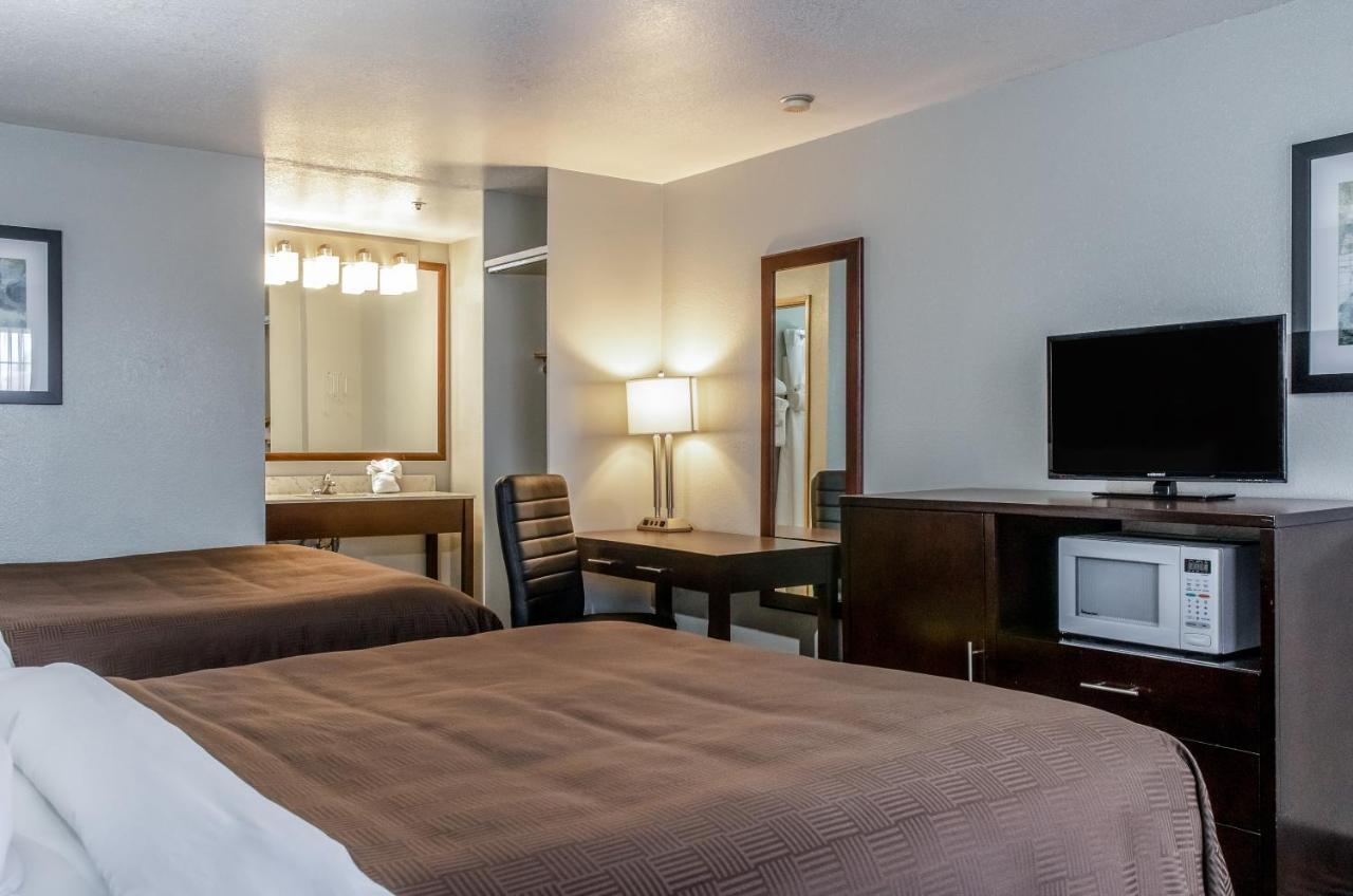 Clarion Hotel By Humboldt Bay Eureka Buitenkant foto